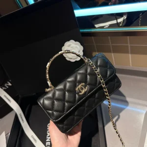 cc woc new arrival bag size : 19 cm