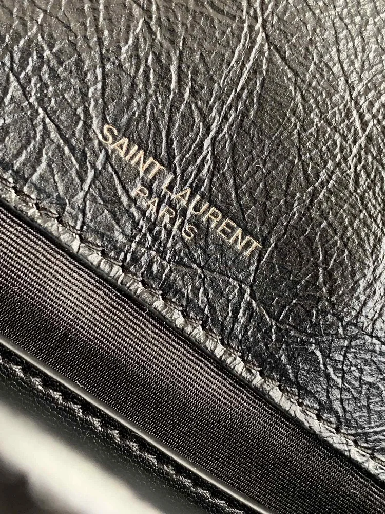 Y Niki Medium Vintage Leather Bag - Image 7