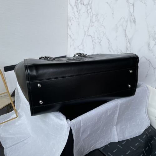 CC new arrival tote bag - Image 13