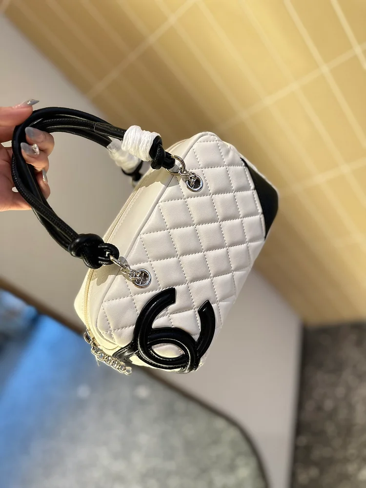 Cc new arrival camera bag size: 22 cm - Image 4