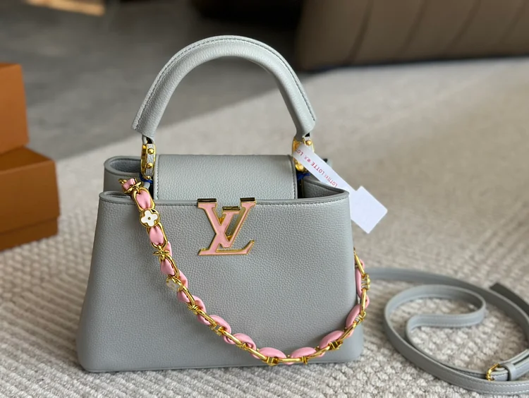 Louis Capucines monogram new arrival bag - Image 8