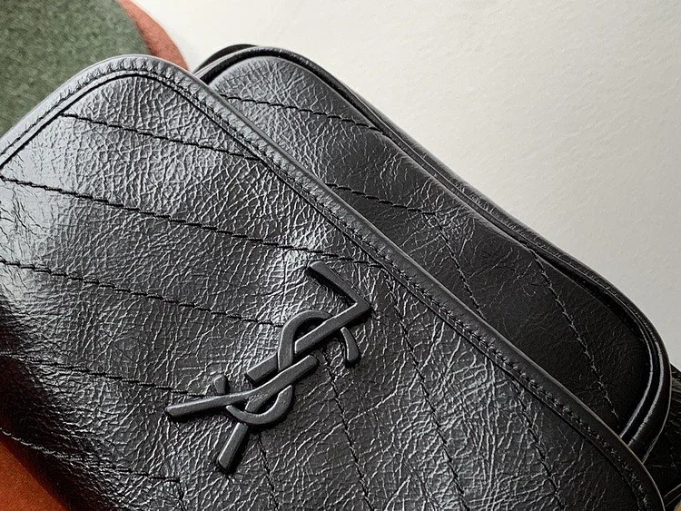 Y Niki Medium Vintage Leather Bag - Image 4