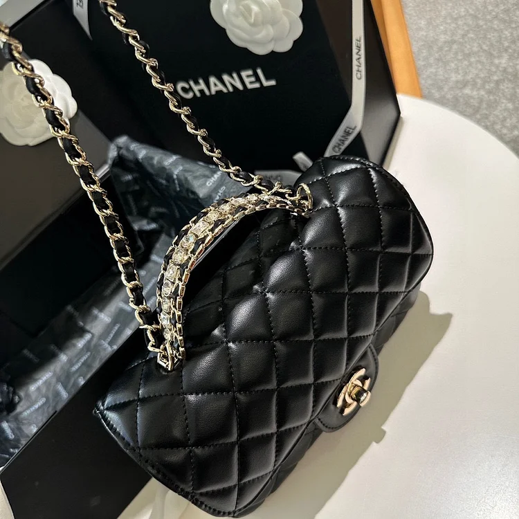 CC new arrival cocohandle bag size: 22 cm - Image 9