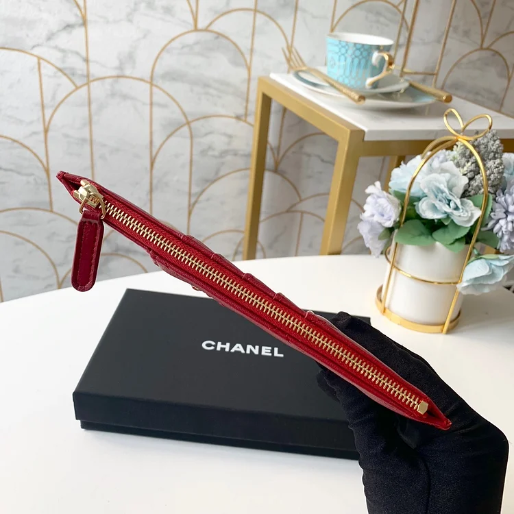 cc 19 Matelasse Phone and Card Case Red Bag For Women 19cm/7.5in - Image 7