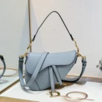 D saddle Be a classic with classics bag size: 25.5 x 20 x 6.5 cm