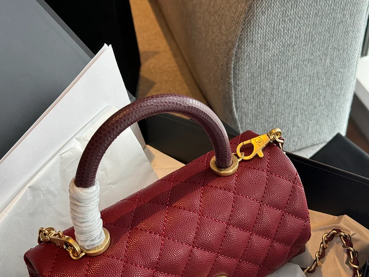 CC coco handle caviar leather size : 23*13cm - Image 8