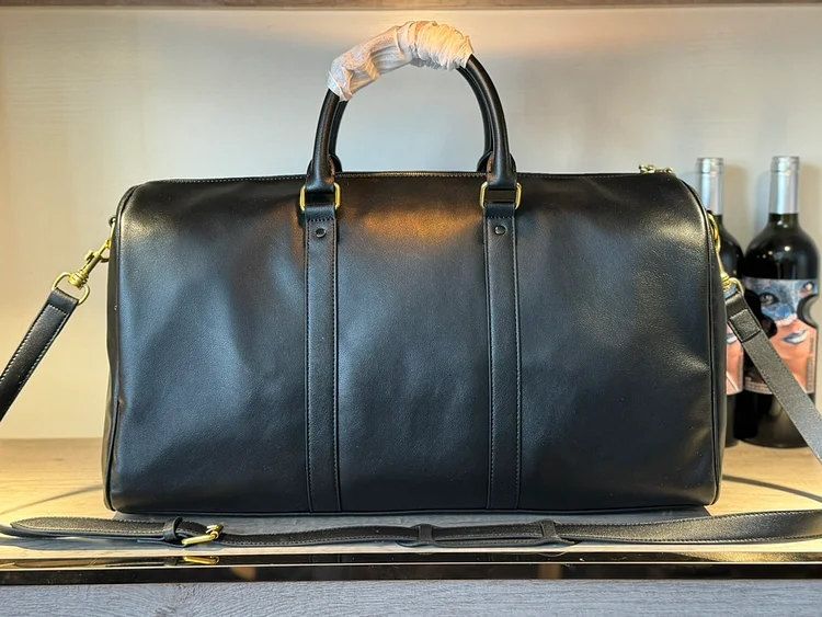 CC new arrival travel bag - Image 4