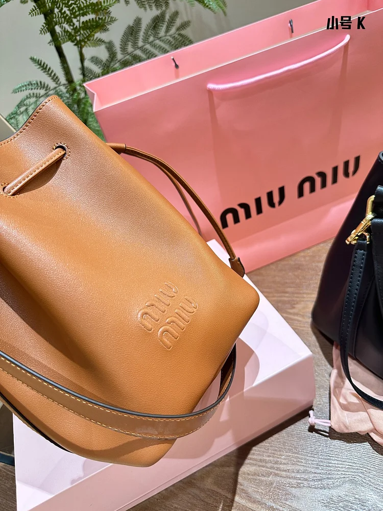M M new arrival bucket bag size: 16??22 cm - Image 5