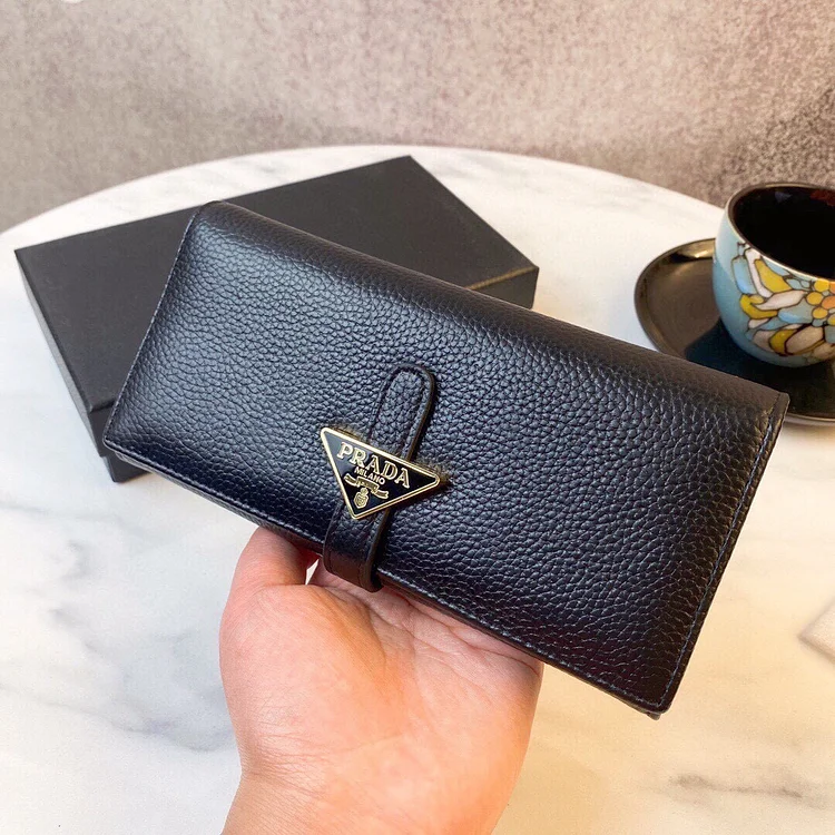 Pra new arrival wallet 01 size: 19??10 cm - Image 3