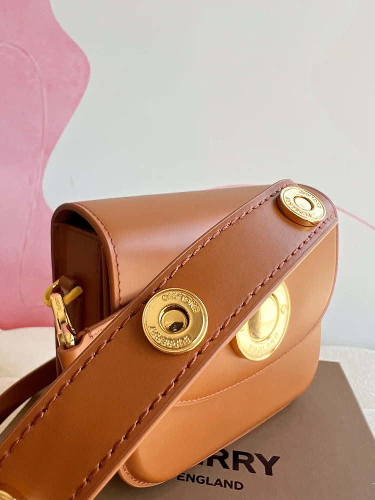 Bur Elizabeth Medium Bag - Image 12