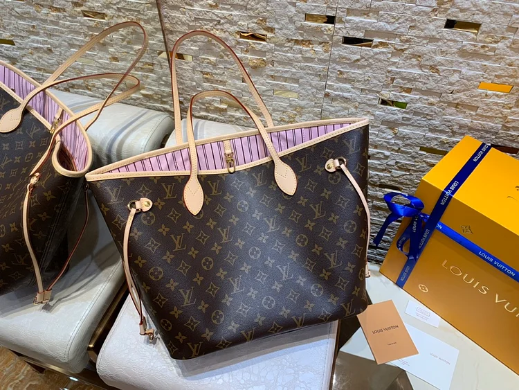 Louis neverfull new arrival bag size: 32-29-17 cm top qualtiy ! - Image 5