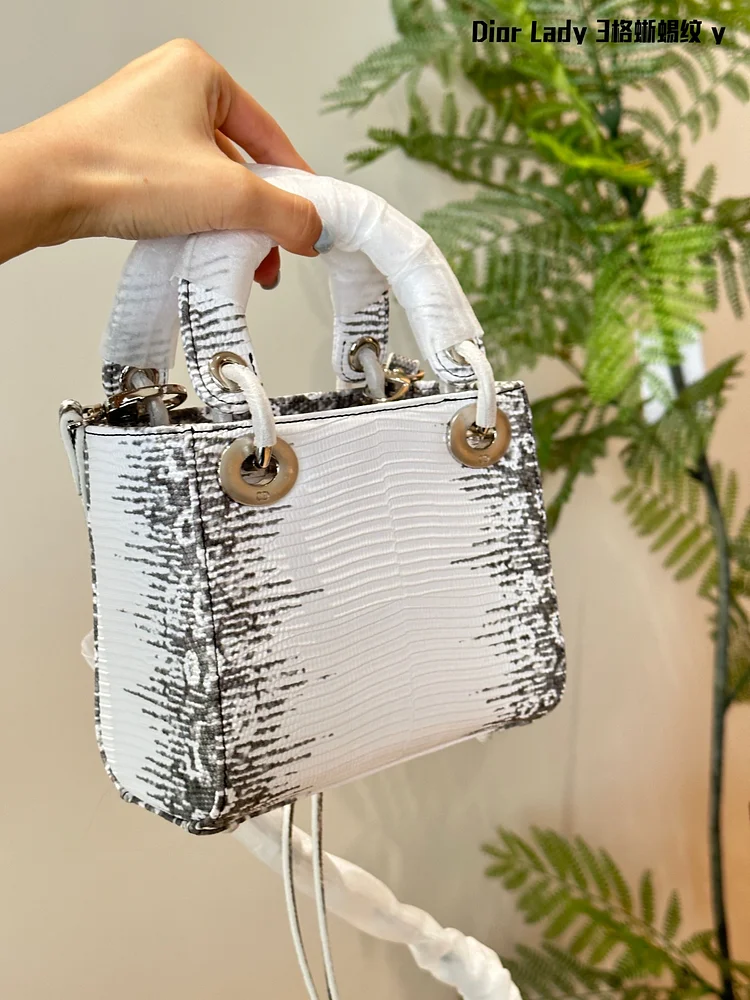CD new arrival lady bag size;17cm - Image 9