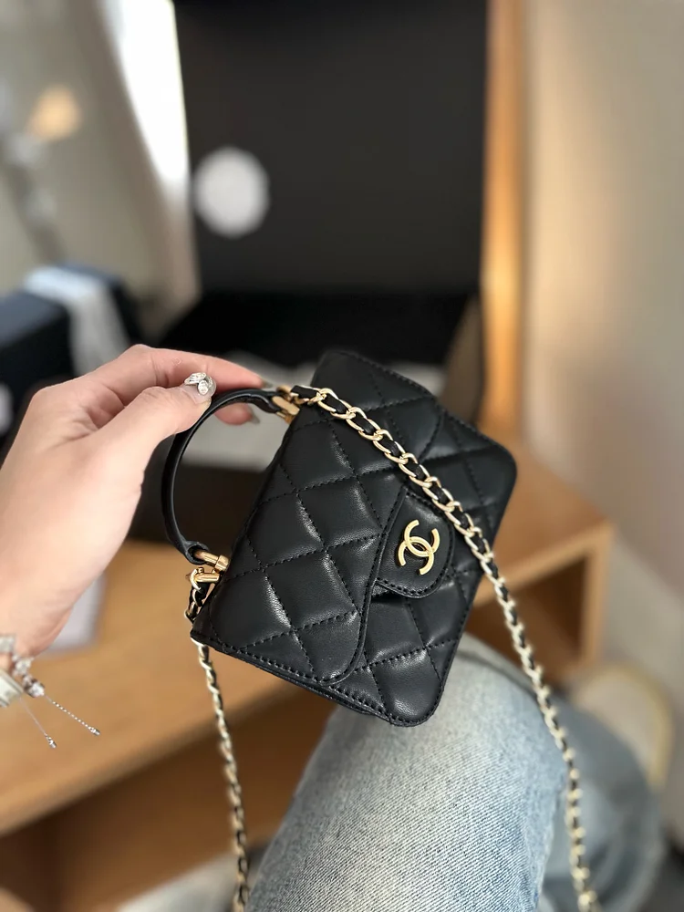 CC new arrival 24s mini bag size: 13*11 cm - Image 2