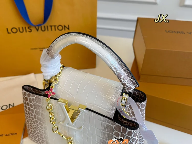 Louis Capucines new arrival bag - Image 9