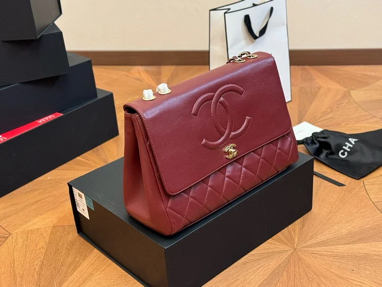 CC vintage jumbo red bag size : 34.23cm - Image 5