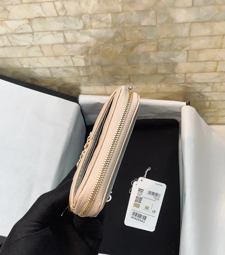 cc CO-CO Card Holder 12cm/4.7in Gold Hardware For Women Beige - Image 2