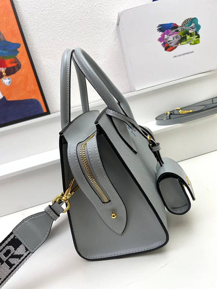 Pra Monochrome new arrival bag size : 24.18.12cm - Image 7