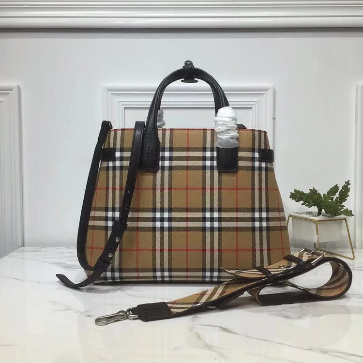 bb House Check Derby Medium Banner Purse Tote Black For Women, Women??s Bags 14in/35cm - Image 7
