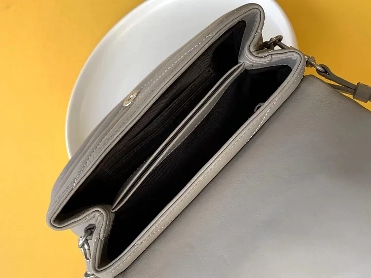 Y Loulou Toy Bag In Matelasse Y Leather - Image 5