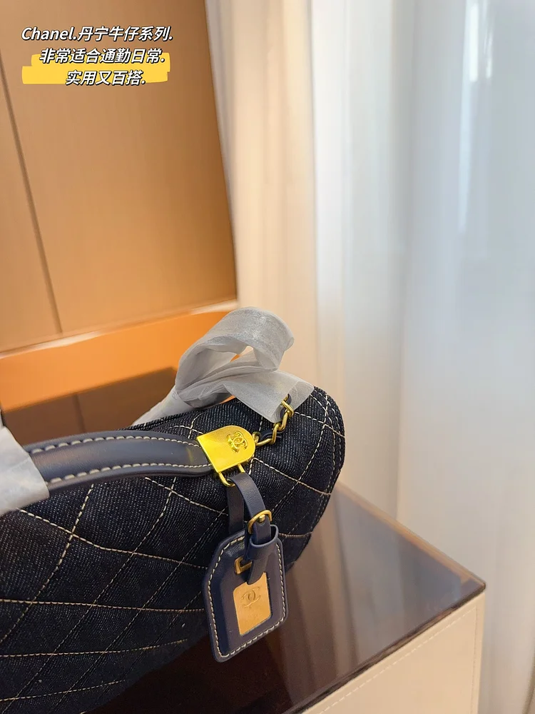 CC new arrival denim bag size:31*10*26cm - Image 2