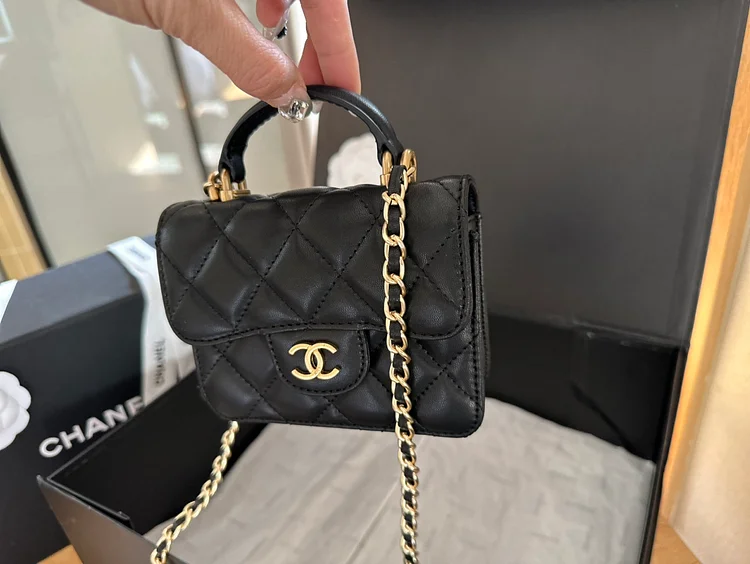 CC new arrival 24s mini bag size: 13*11 cm - Image 5