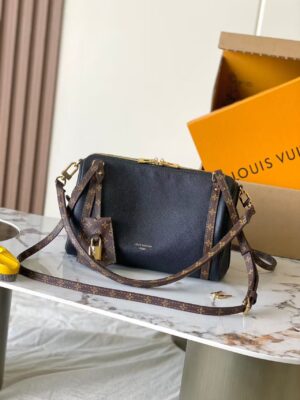 大是大非维萨荡秋千